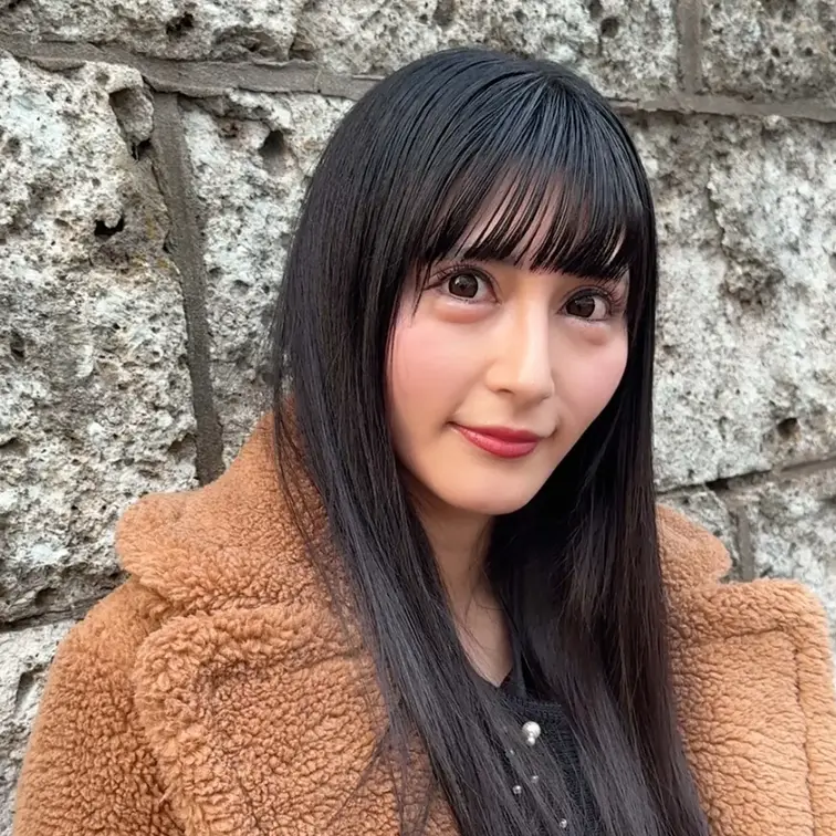 #341【ERIKA 25歳】
今回ストリートスナップに協力してくれたのは、ファーコートがオシャレなERIKAちゃん😎