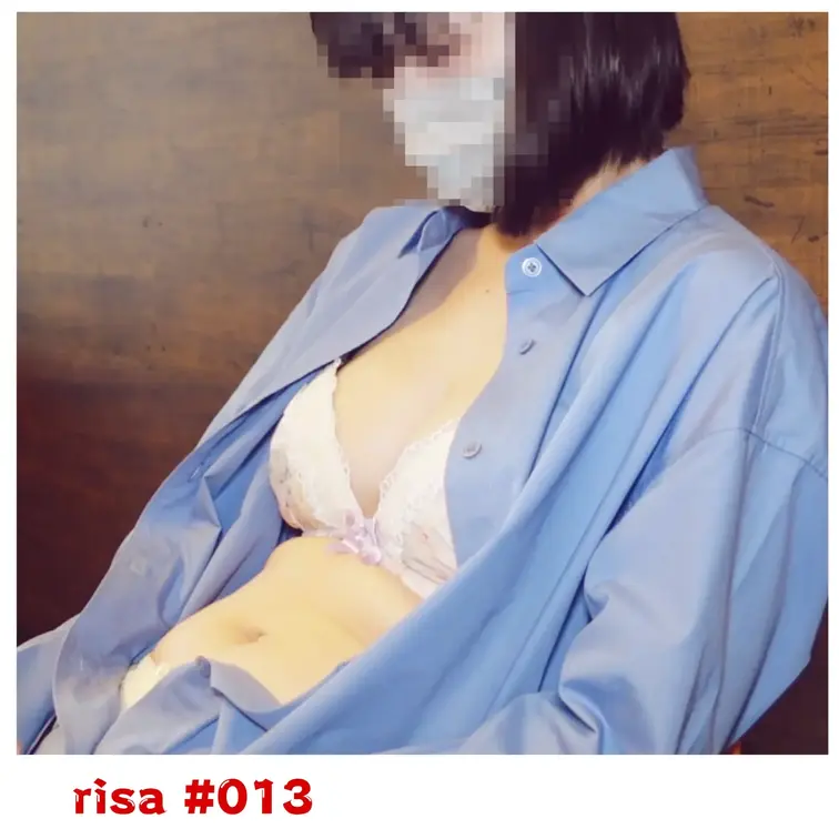 [risa 妄想#013] ノートを閉じたあと、こぼれる秘密。


なんとなく目に留まった女性がいた。
もちろん