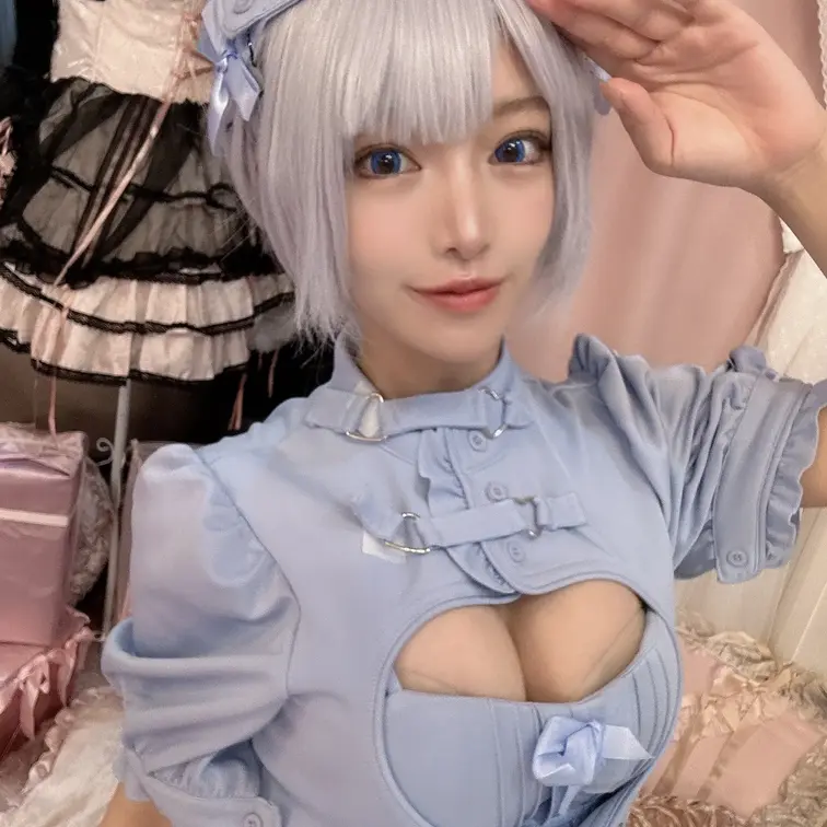 マリームーンの水色ナースです🩵
コスプレ系も投稿していくよ💉