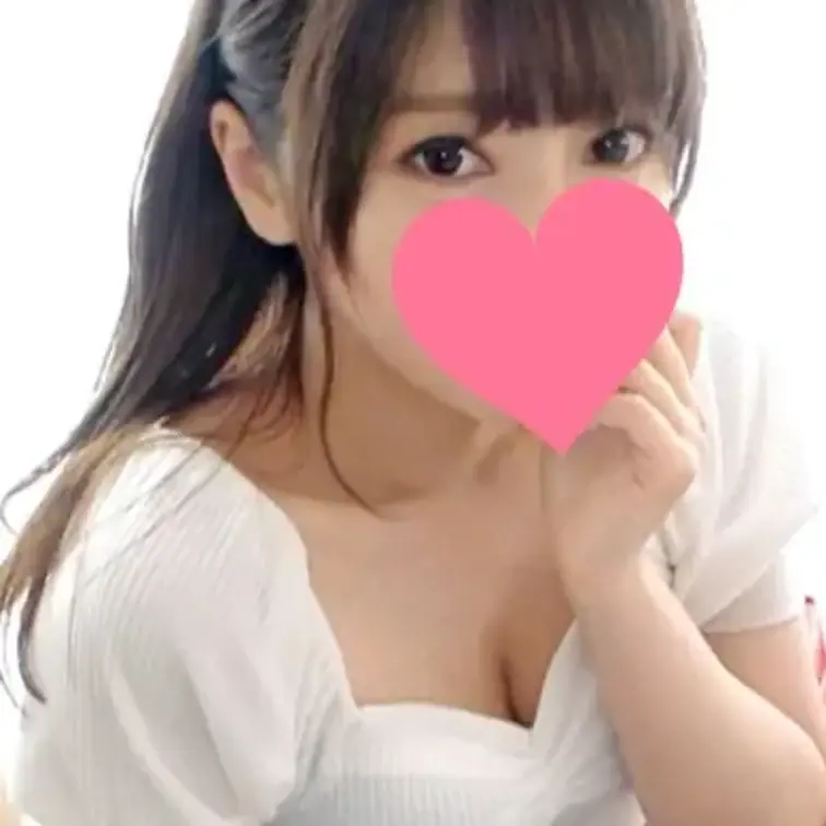 あまり男性慣れしていないお姉さんP女チャン🎀
甘いものが大好きで、普段はお菓子屋さんで働いているそうです🍰
このご時