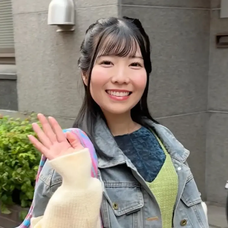 #326【YURI 24歳】
今回ストリートスナップに協力してくれたのは、デニムコーデが可愛いYURIちゃん😎

