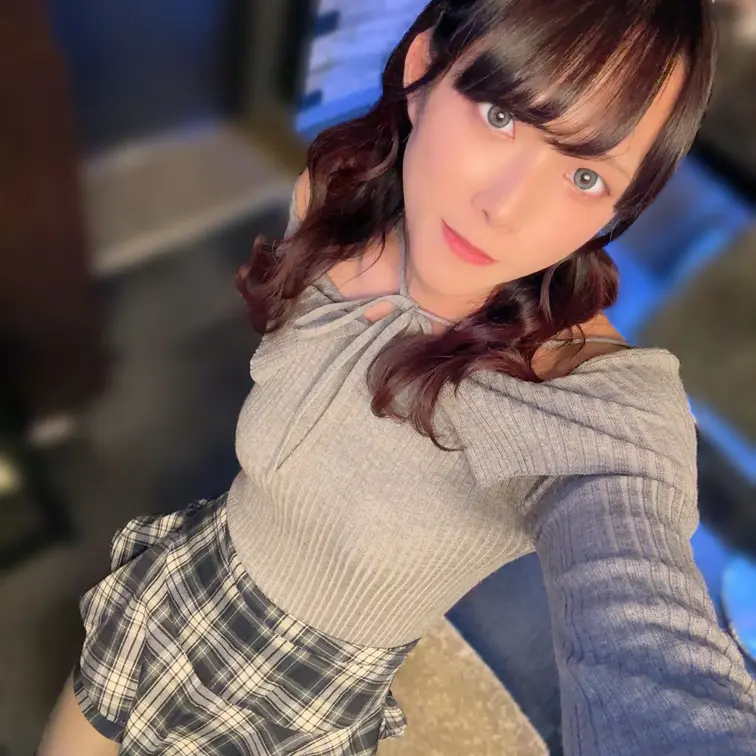 はじめまして✨
そらさんです！

女装やコスプレが大好きで、ここではみんなに
普段見れない一面を届けられたらなっ