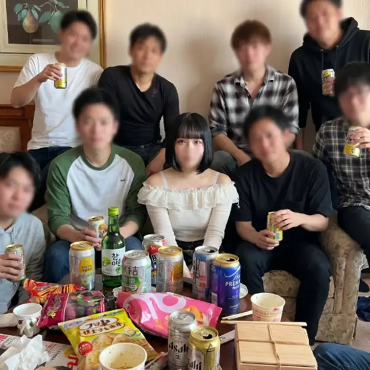 テニサーの陰キャで静かな後輩を大学生男10人で壊れるまで犯しまくってみたwww

※本編”完全顔出し”です。