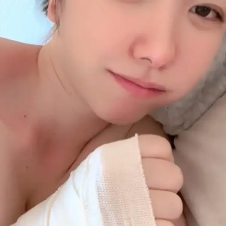 ほちちいきております。
お久しぶりです！
緊急でXや一部のファンクラブでご報告させていただきましたが、先週右手首を怪