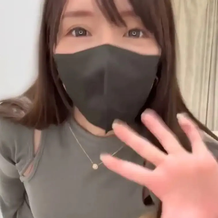 お出かけする前にちょっと自撮りしてみました！