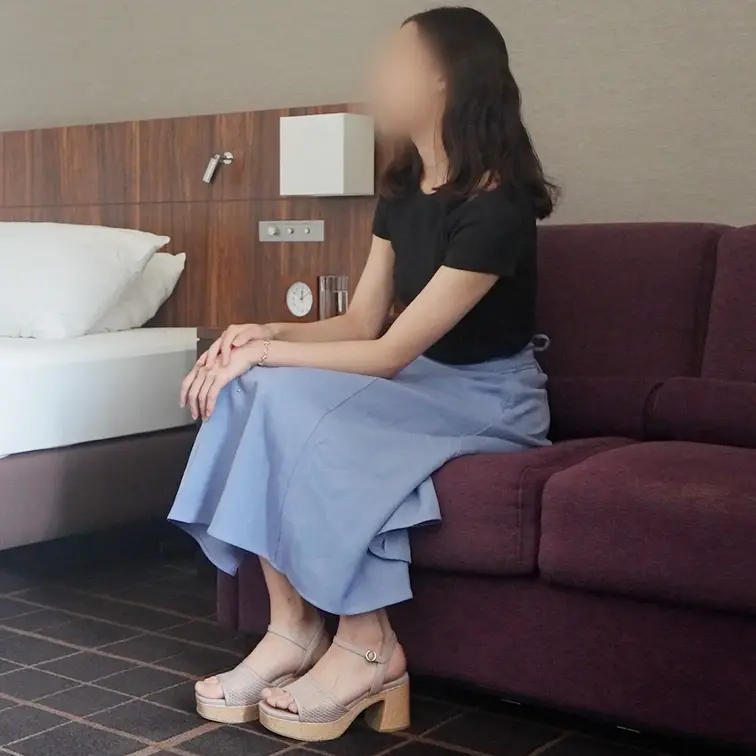 帰国前にもう一度だけ。海外で活躍するバレリーナと彼氏の代わりに最後のバチボコえっち（1時間58分）

3歳からバレエ