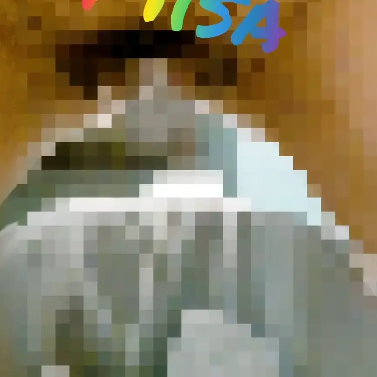 ゴミ箱におしっこしちゃった🤭