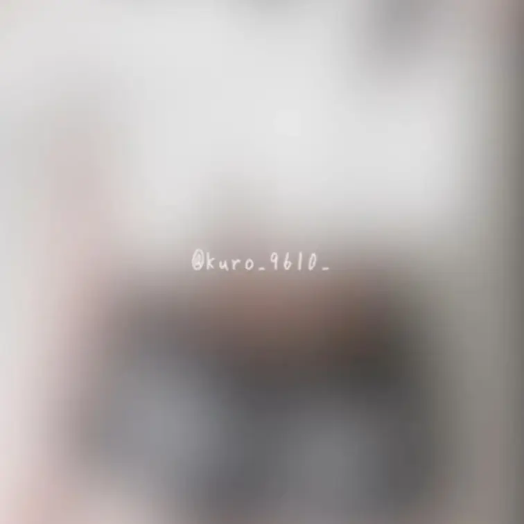 短い制服コス
おしりまだまだ形良くない