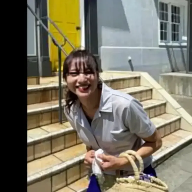 某人妻　完全版 可愛い顔してハメ汁たらしてだめだめ連発
