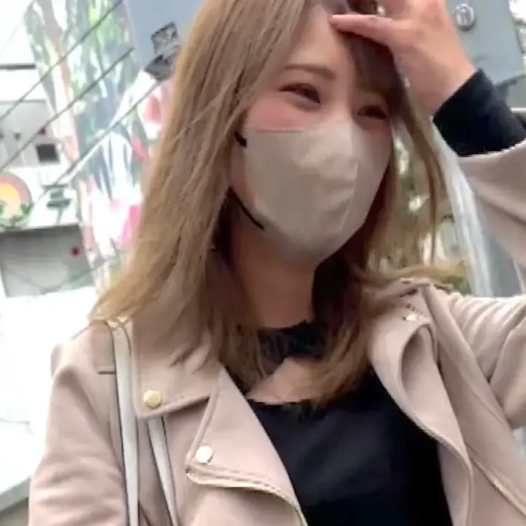 【なつき26歳　エロシコギャル💕待ち合わせ映像✨】
#007 なつき 【 26歳Dカップ】 
ブチかわいいアパレルギ