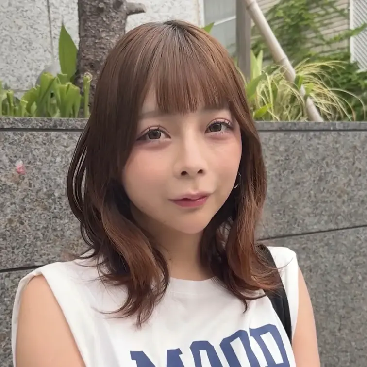 #293【CHIHIRO 26歳】
今回ストリートスナップに協力してくれたのは、ノースリーブトップスが夏らしいCHIH