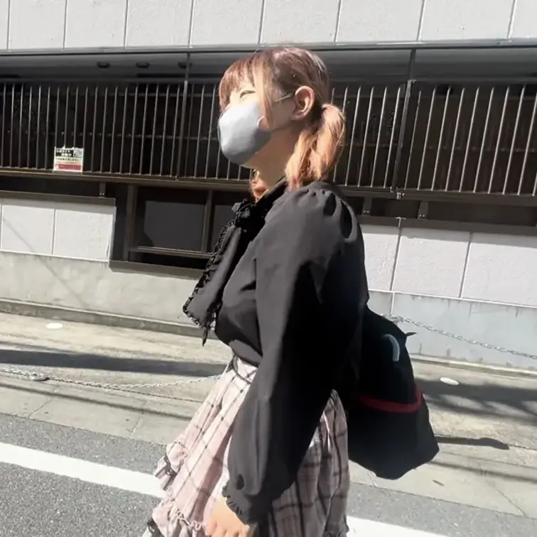 ロリ人妻