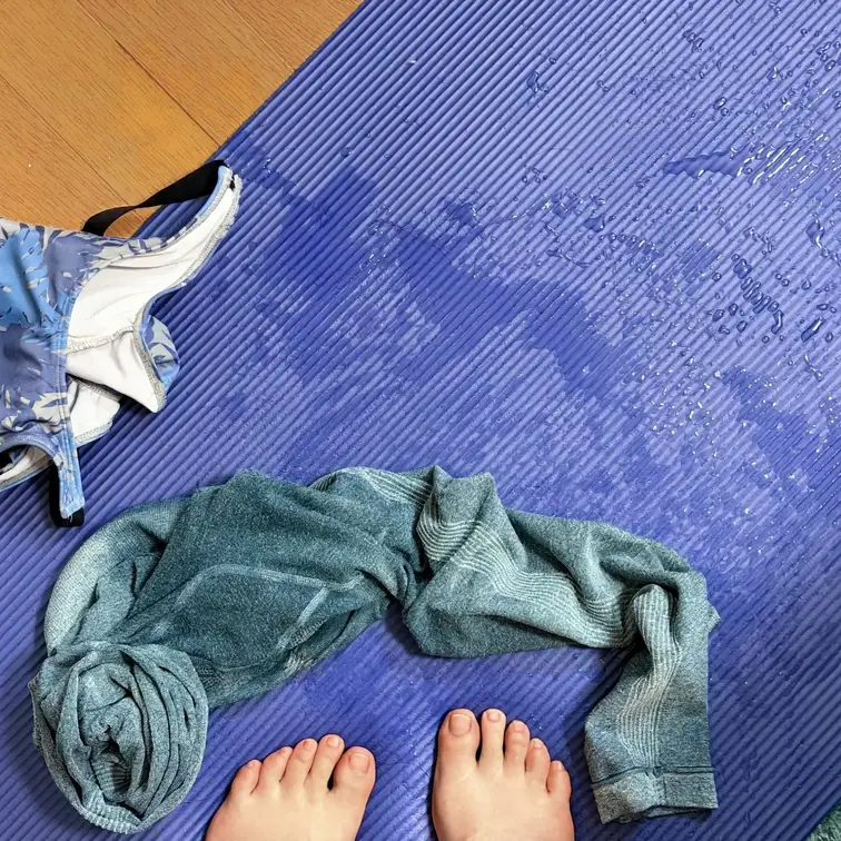 なぜ…某アイテムを使ったら大惨事に…😣

今これの動画編集がんばってゆ！
ちょっと激しめになっちゃったので
編集