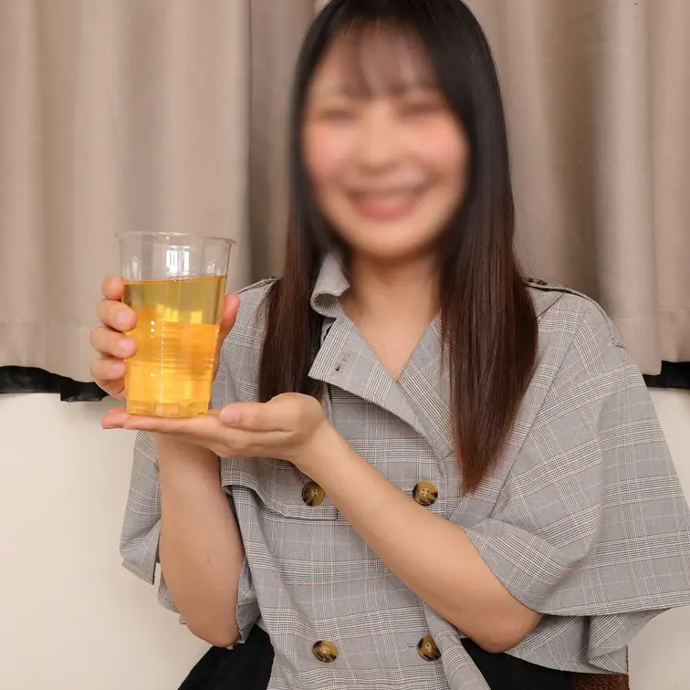 【専属モデル：さなえちゃんの初めてのおしっこ撮影】

モデルタイプ
年齢：20代
職業：会社員OL
体型：普通