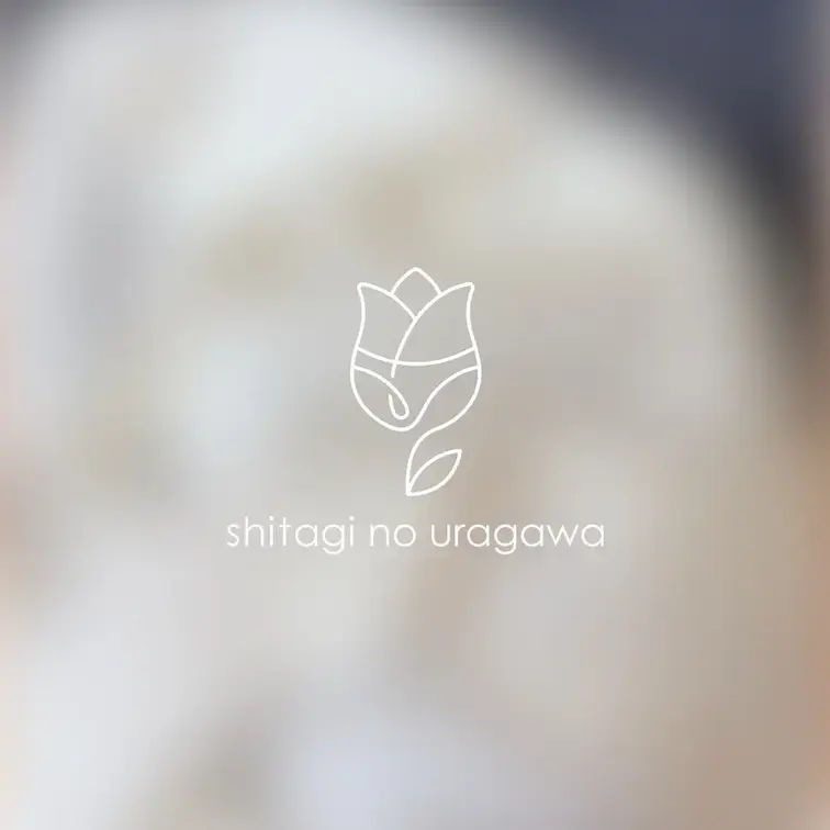 サテンのシルクおショーツです🌷