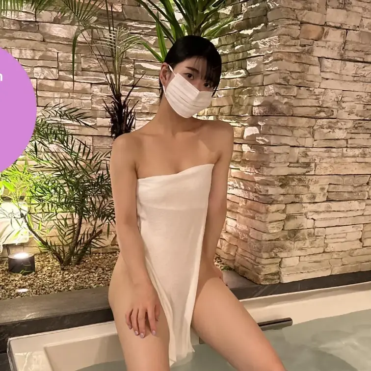 スレンダー美女「ゆん」💕
学生時代はバスケに熱中していた「ゆん」です🏀
削除されてしまったYouTube動画です🥲 (1/2)