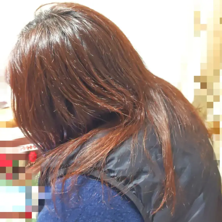 妻の髪の隠し撮りです。寝てる時の妻の髪と一緒に載せています。
妻の髪をお楽しみください。

#髪フェチ
#妻
