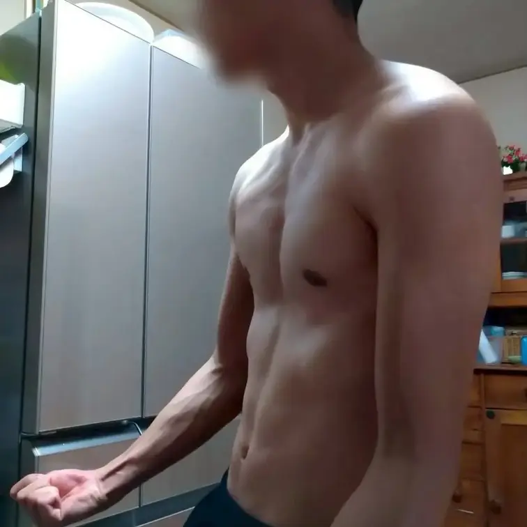 初投稿です！こんな雰囲気してます笑
これから色々更新していくので良かったら見てね