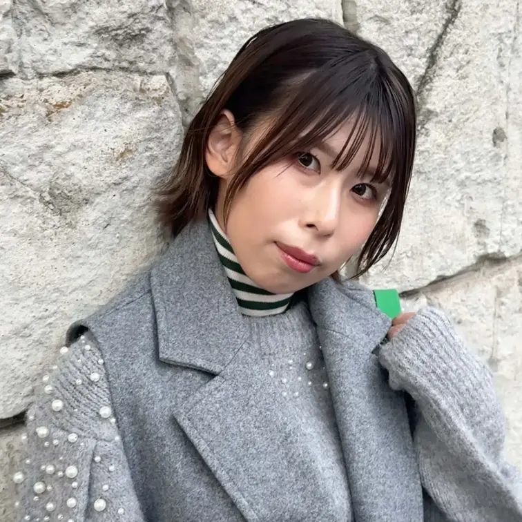 #339【RINA 25歳】
今回ストリートスナップに協力してくれたのは、グレーのセーターがオシャレなRINAちゃん😎