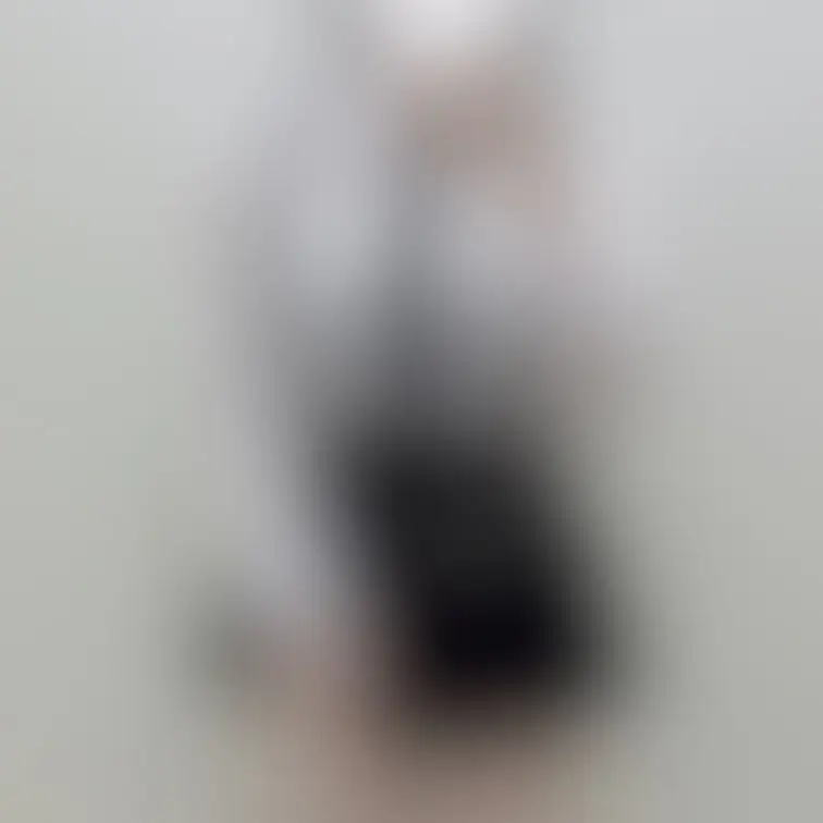 あざとい写真の全身バージョンだよ(ᵕ⸝⸝• · •⸝⸝ᵕ)
ちょっとドキッとしたならうれしいな…🫣♡