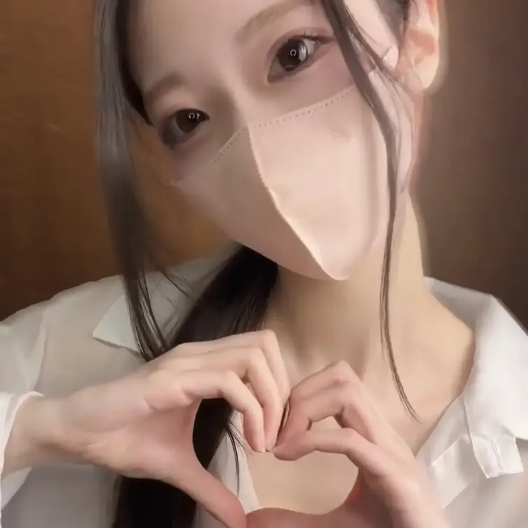 今日もお疲れ様♡
頑張った皆さんにボイスメッセージだよ～( ¨̮ )💕
週末ゆっくり過ごしてください😊
お仕事の方