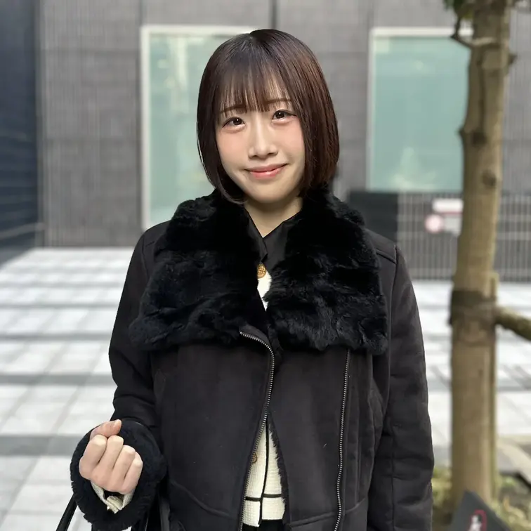 #50 HIMARI(23)

今回ストリートスナップにご協力してくれたのは、普段はエステティシャンとして働いている