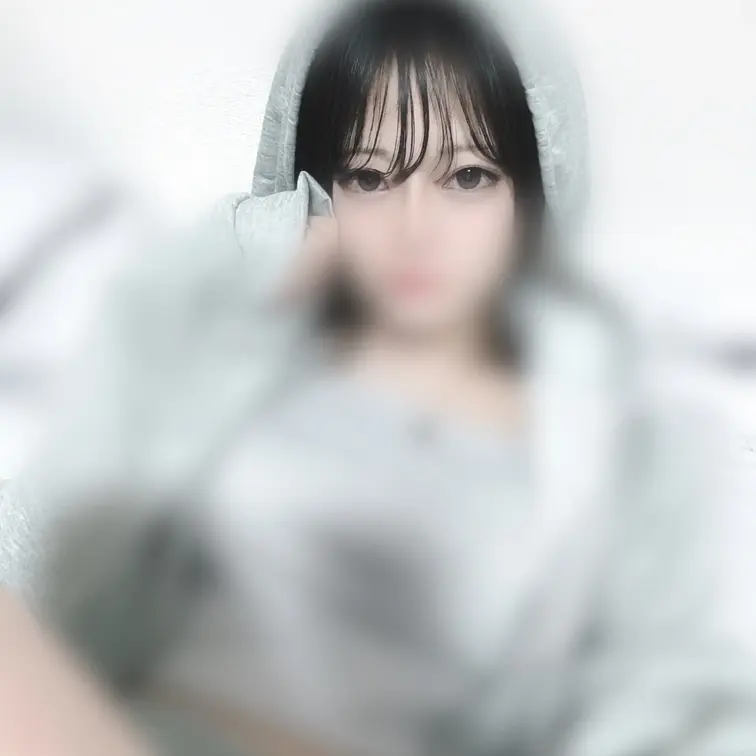 すぐ脱げる部屋着っていいよねぇ🫶🏻‎(⩌⩊⩌)
