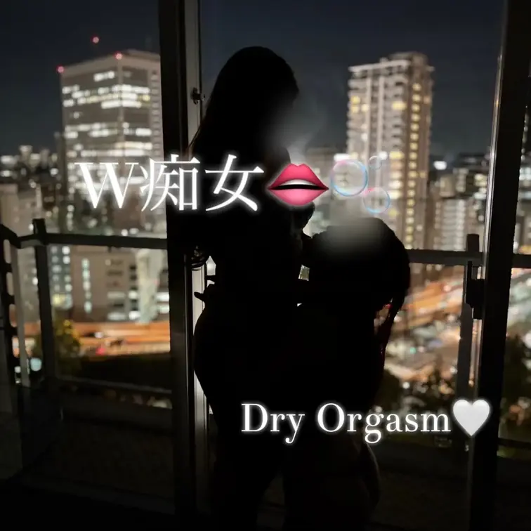 💜W痴女企画①💜
またまた痴女が集まっちゃった👄️🫧
まずは全身の感度チェックからスタート✨️
おちんちんもアナル