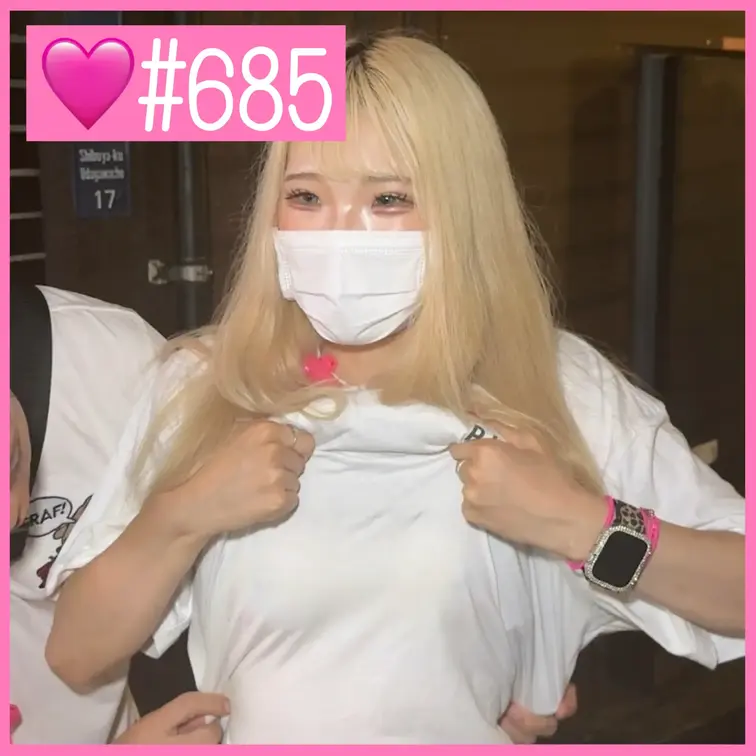 【ガチ素人】金髪美女の第二回戦！ブラめくってTシャツ1枚にしてちくびぽっちするのエロ過ぎるｗｗ【右乳のおっぱい大作戦💓#