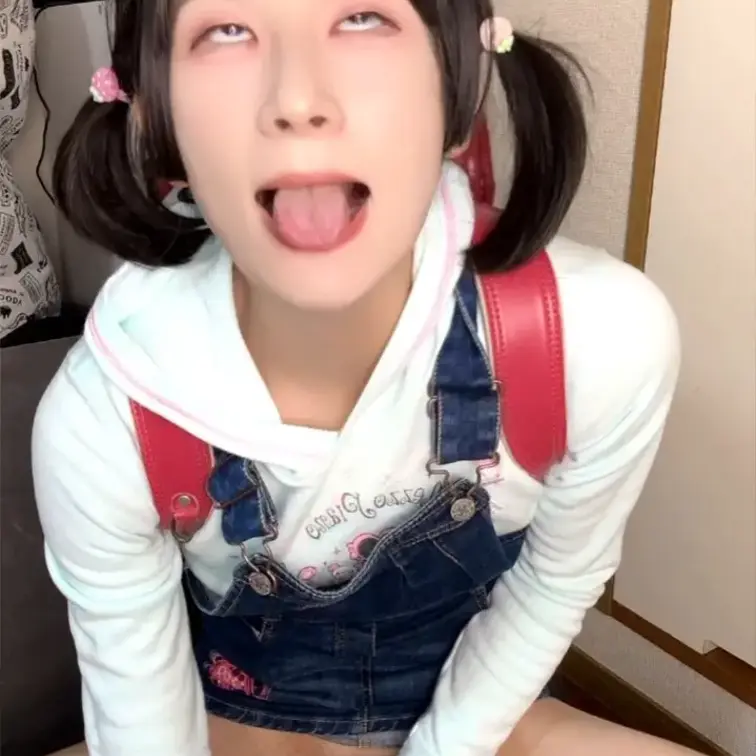 ランドセル背負ってこんなことしちゃっていいのかな