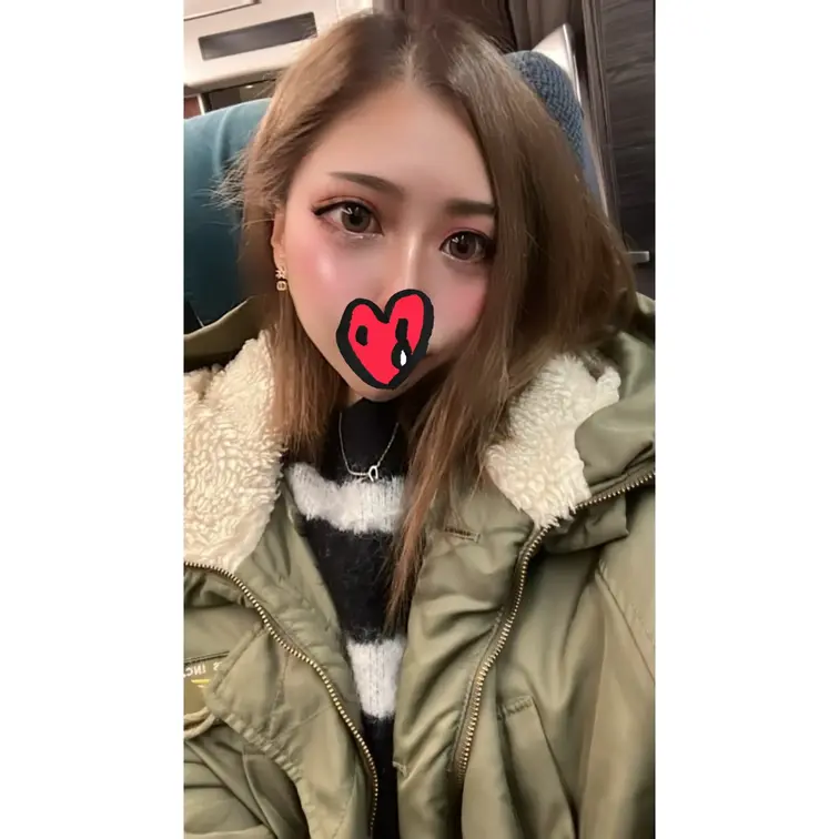 スタイル抜群の裏垢ネイリストギャル！Tバックのエロいぱんちゅ姿が堪らない！