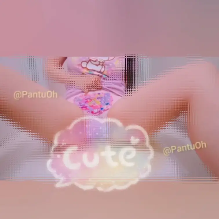 【たっぷりおもらし動画🩷】
朝イチのおしっこ🩷
我慢してたのいっぱい出ちゃった🩷💦
いっぱいいっぱい出ちゃって
