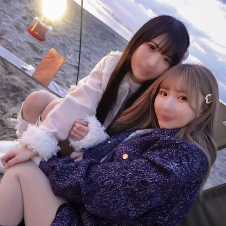 ちっぱい女子旅　プライベートでも仲良しだけど２人きりでデートして、お風呂に入って、たくさんキスしたら…好きが溢れました。 BOKO-008