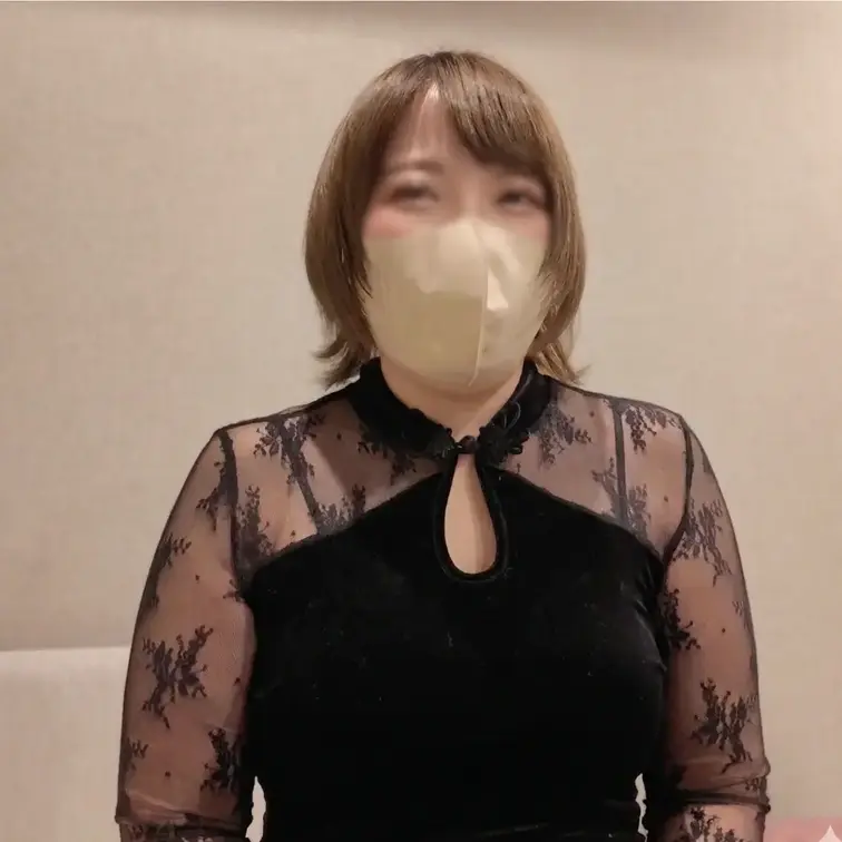お嬢様育ちのぽっちゃり保育士とバチボコSEX。

👇本編フルバージョンはこちら 
https://myfans.j