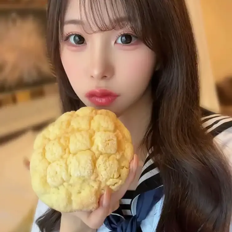 あれ、、？破れてる？///