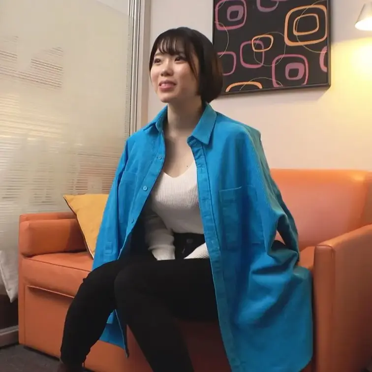 808号室
入居者情報

［お名前］
りんさん

［年齢］
20歳

［ご職業］
大学生

［お