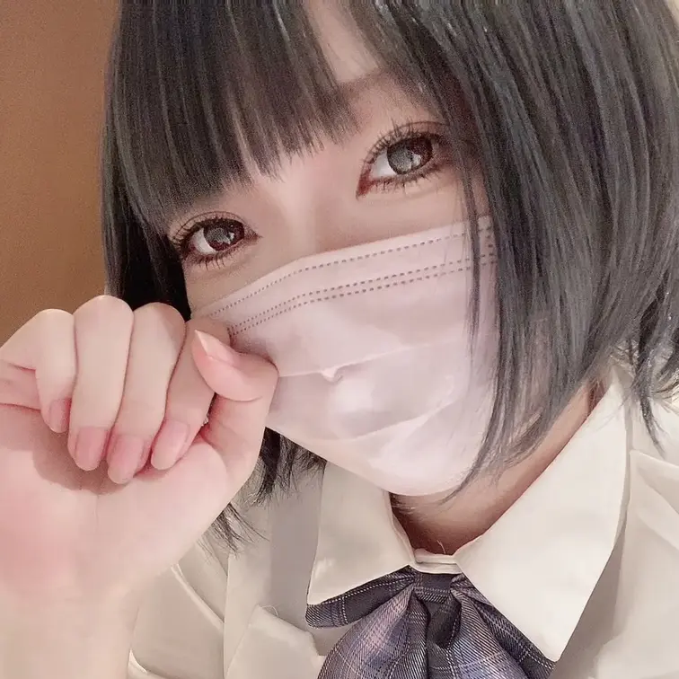 5月になったよ！！
いつも応援してくれてありがとう🍭💕

GWもよみのこと沢山考えてえっちなことしてくれたら嬉しい