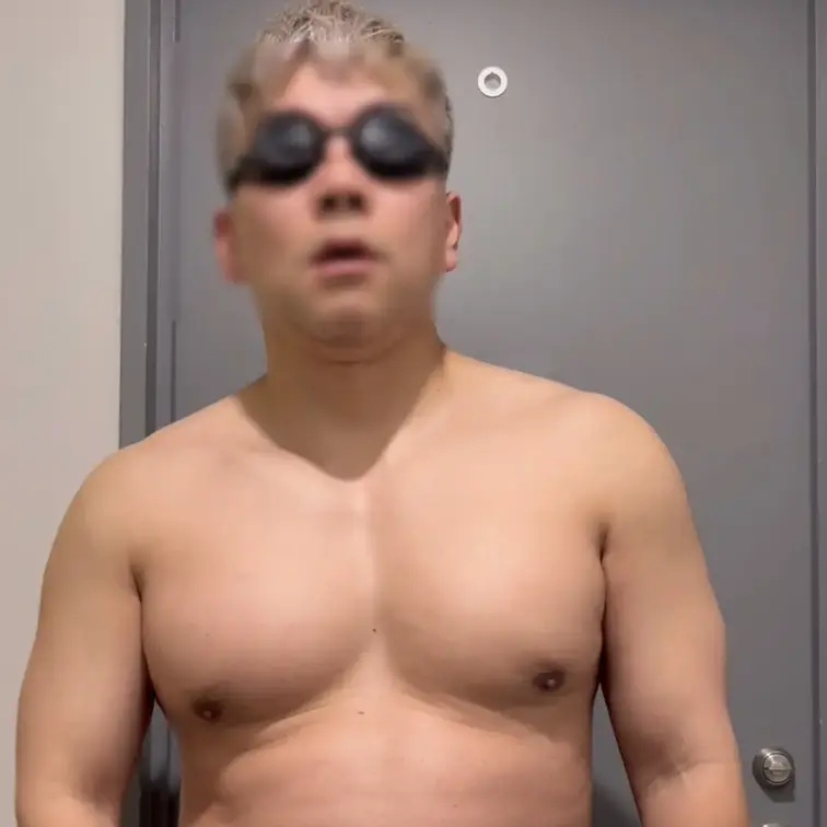 40代熟したおじさんトレ後のムラムラ競パンオナ🏊💪🏽