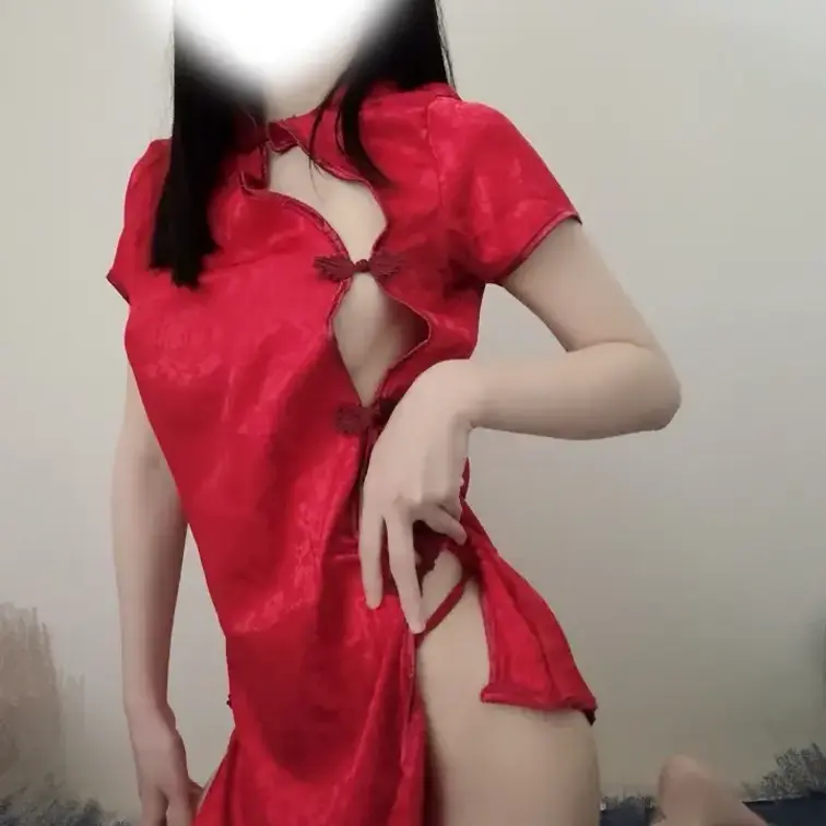 いただいたチャイナ服〜
最後の方がえっち♡
