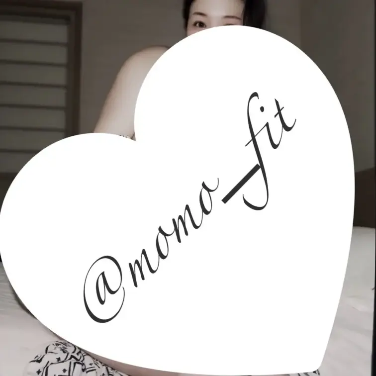 毎年1年に2回行く温泉宿にて撮影♨️
乳首の修正無し♡ヘアヌード動画は単品販売です🔞