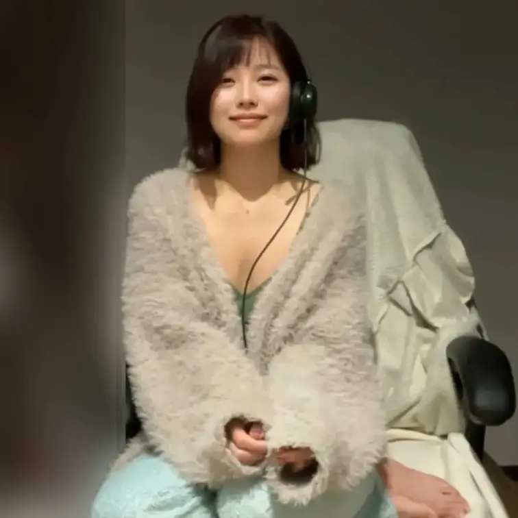 こんばんは、結衣です。

2月も終わりに近づいて、少しずつ何かが変わり始めてる気がして。
でも、まだ冬は続いてます