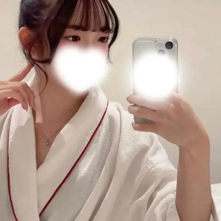 りなちゃん（18）