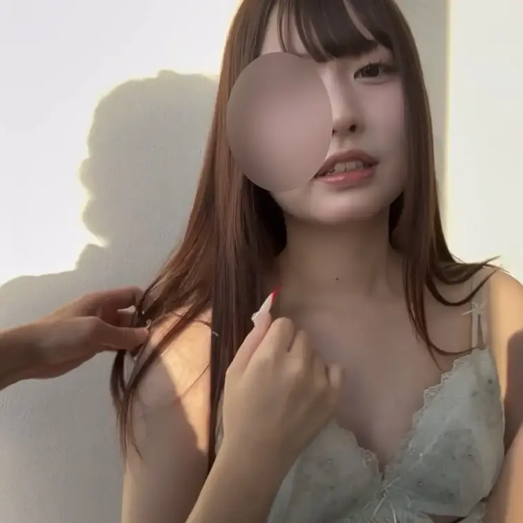 "完全顔出し"花澤香菜似の声優志望ガチアイドルにおしっこ見せてほしいって頼んでみた結果がこちら。そのまま流れで下品交尾し