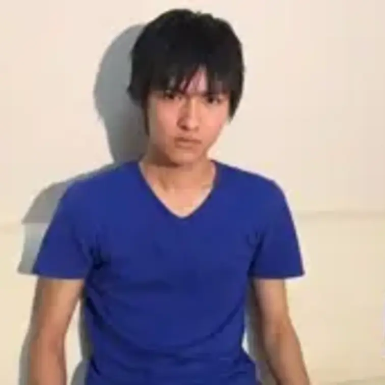 端正な顔立ちに甘いマスク…まさに"カコカワ"な19才学生をガチナン!!バイト後帰宅しようとしているところをすかさず...