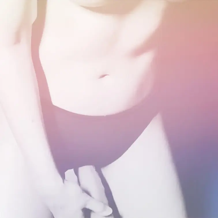 ディルド初心者なのでとりあえず擦り付けてたら想像以上に気持ちよかったです♡男の人の想像したらハマっちゃいそう🫣