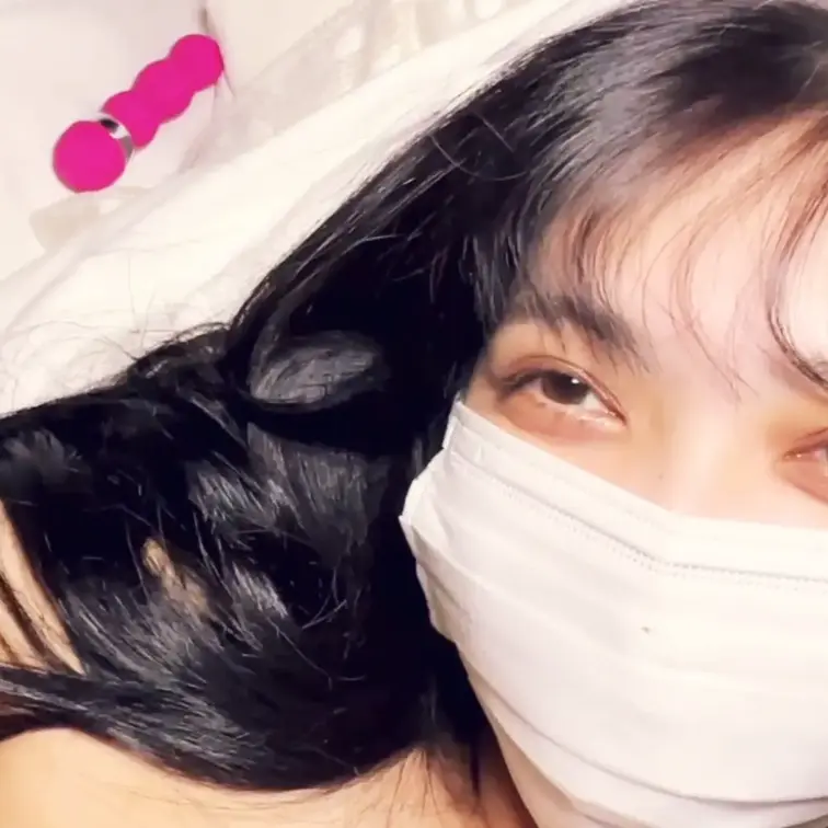 地下アイドルの樹里ちゃん

snsで偶然出会った娘
恋愛経験も少なく、最後まで経験も、、、
高身長で、タレ目が可