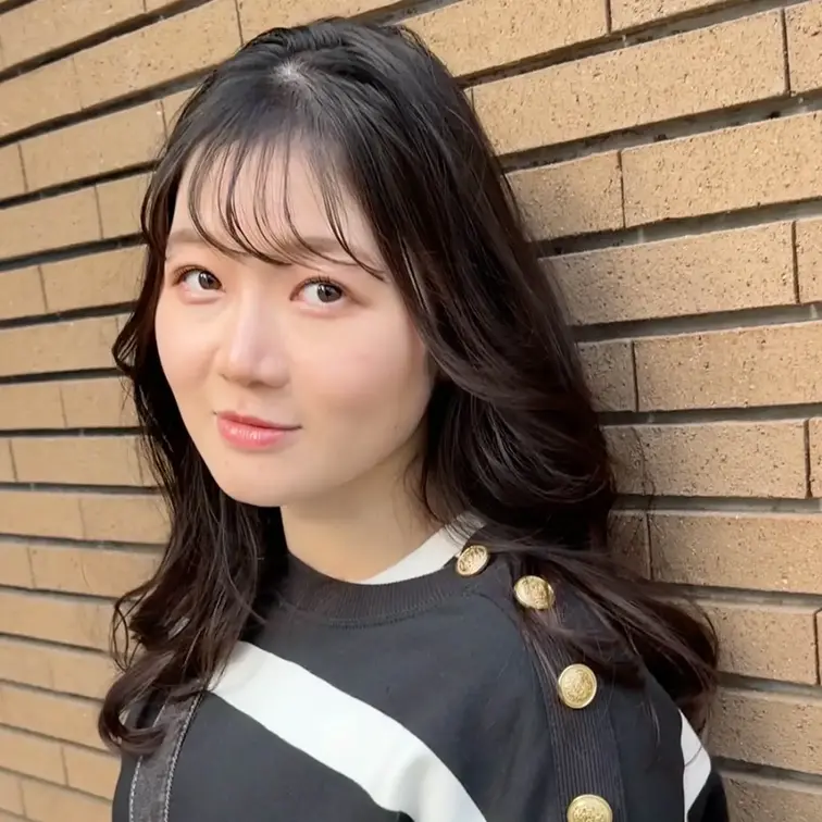#261【AMI 22歳】
今回ストリートスナップに協力してくれたのは、モノトーンコーデを着こなすAMIちゃん😎
