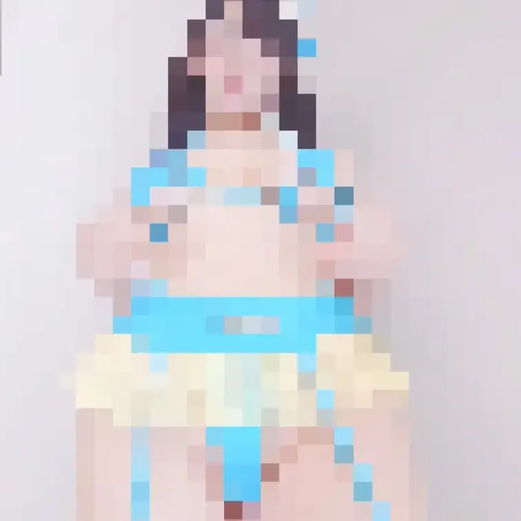 おっぱいぎりぎりビキニ風💓