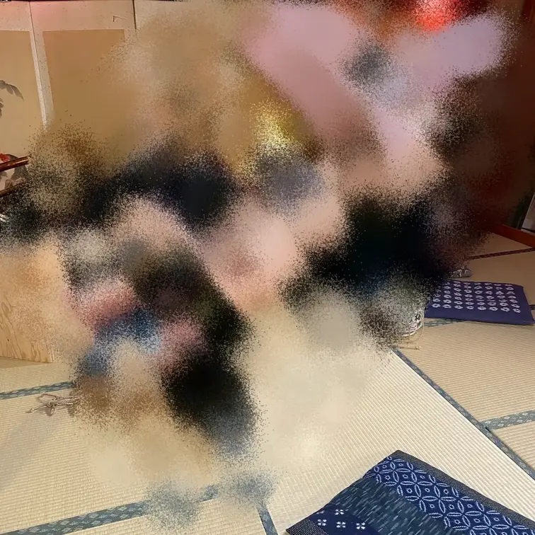 縋る