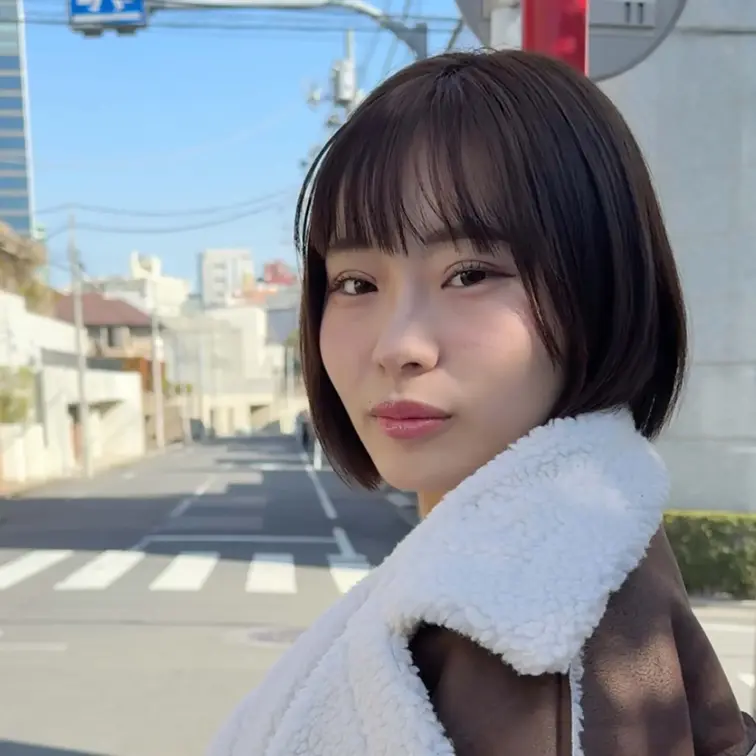 #345【RIE 25歳】
今回ストリートスナップに協力してくれたのは、ムートンジャケットがオシャレなRIEちゃん😎